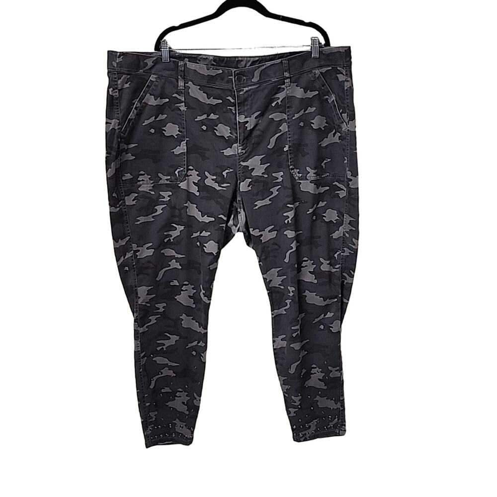 Lane Bryant Mid Rise Skinny Camo Pants Womens Plus Size 28 NWT
